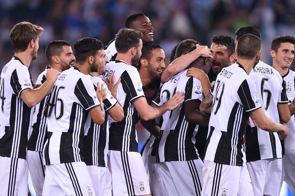 Juventus players celebrating their Italian Cup win