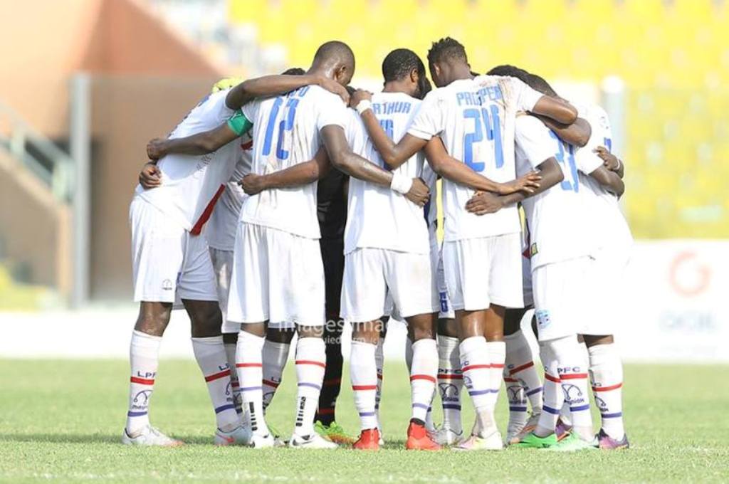Players of Liberty Professionals saying a word of prayer ahead of their week 16 match against Hearts of Oak at the Accra Sports Stadium - PHOTO by Images Image