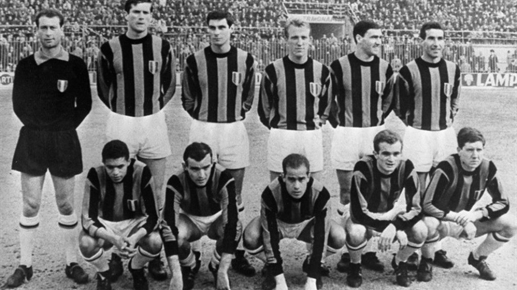 Sarti, [Left] lines up with the 1964 Inter squad