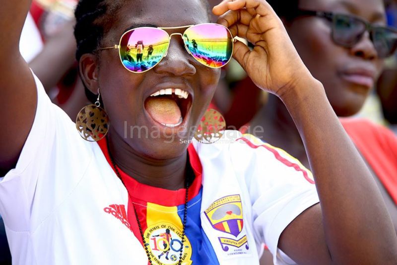 Hearts of Oak lady fan enjoying the game with her rainbow coloured shades - PHOTO by Images Image