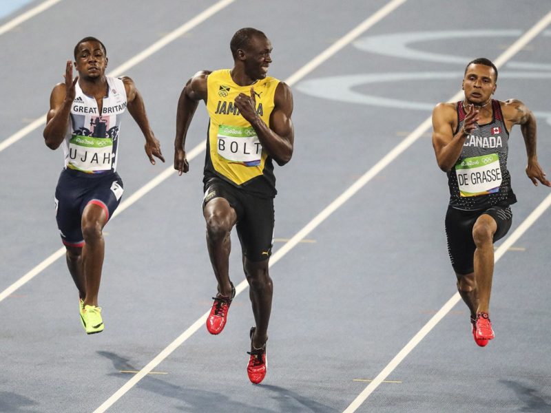 Usain Bolt beats Andre De Grasse to win gold in the men's 200m race at the Rio 2016 Olympic Games