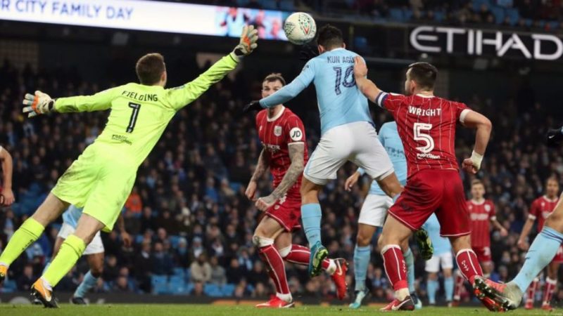 Sergio Aguero scores Manchester City's late winner