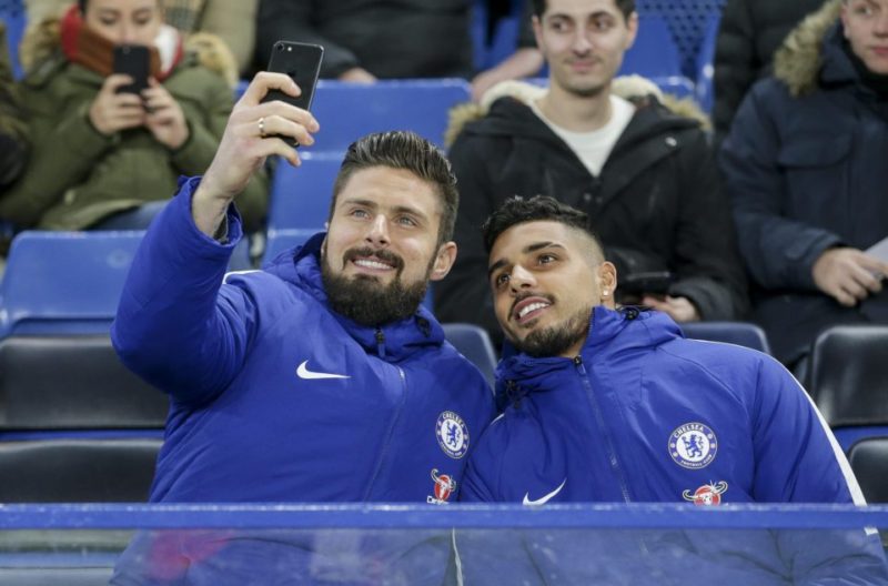 Olivier Giroud and Emerson Palmieri, new Chelsea brothers taking a selfie