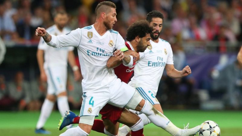 Sergio Ramos chasing Salah to the ground